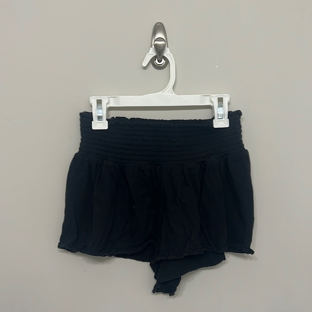 urban outfitters lounge shorts: color black, size US small